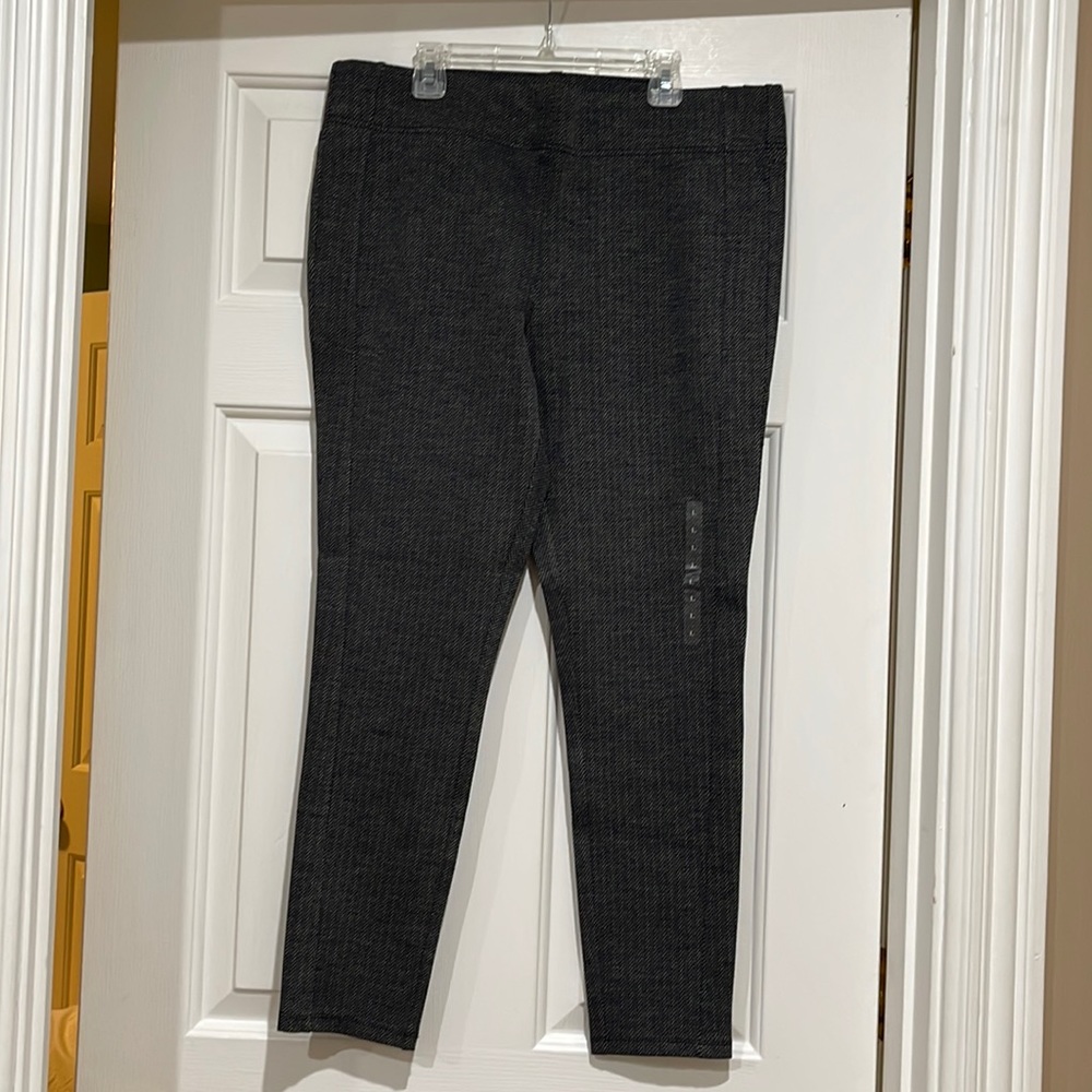 Loft leggings, herringbone pattern size L